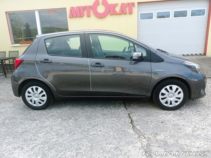 Toyota Yaris 1.5 Hybrid 74kW/Kamera/1M 2016