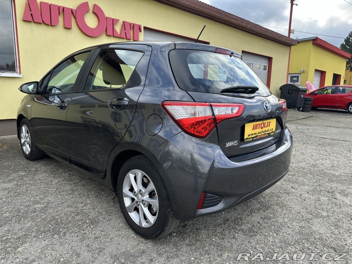 Toyota Yaris 1.5i Hybrid/Navi/74kW/Kam 2019