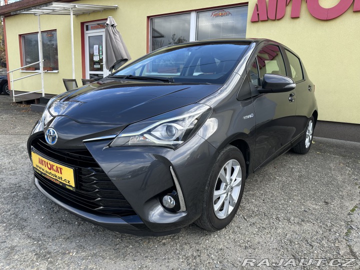 Toyota Yaris 1.5i Hybrid/Navi/74kW/Kam 2019