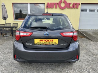 Toyota Yaris 1.5i Hybrid/Navi/74kW/Kam 2019