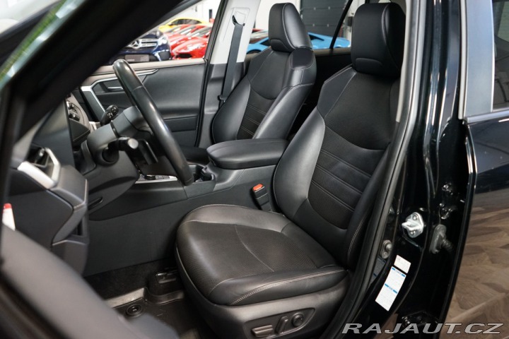 Toyota RAV4 2.5*HYBRID*LED*360*CARPLA 2019
