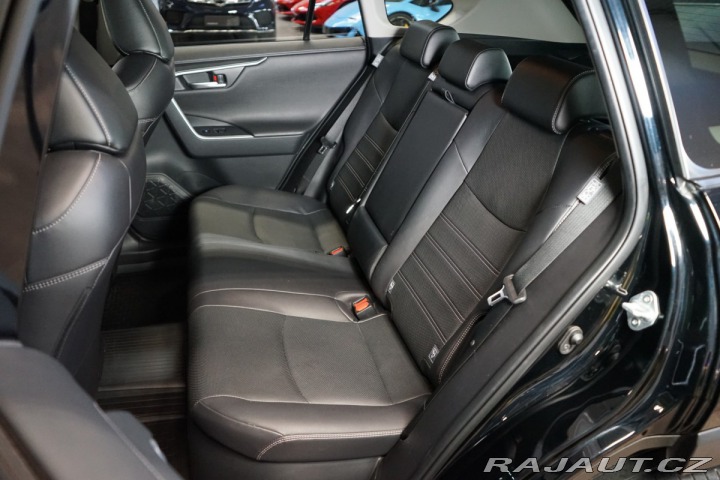 Toyota RAV4 2.5*HYBRID*LED*360*CARPLA 2019