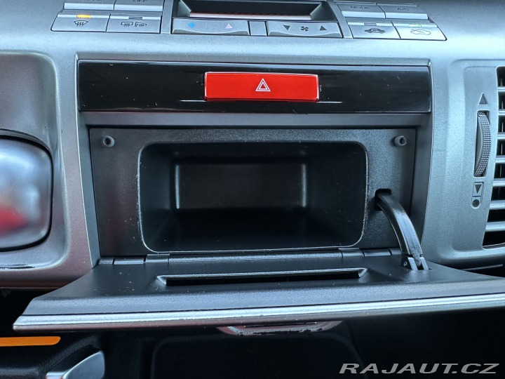 Honda FR-V 1.8i 103kW/Tažné/Klima/6 2008