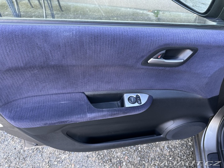 Honda FR-V 1.8i 103kW/Tažné/Klima/6 2008