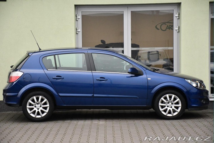 Opel Astra 1.6i 77kW KLIMA XENON 2005