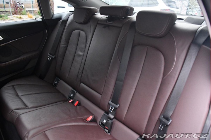 BMW 2 218d HUD CARPLAY ČR 1M 2021