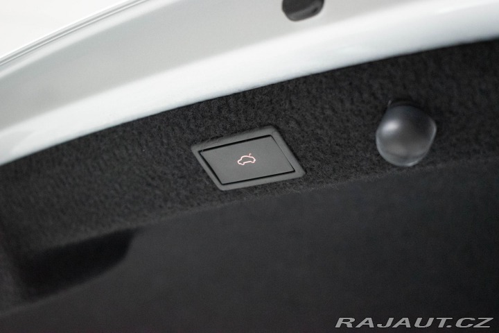 Škoda Octavia RS 2.0 TDI REZERVACE 2022