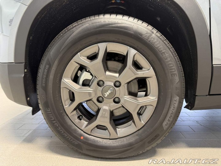 Jeep Avenger Longitude 1.2 Turbo 100k 2025