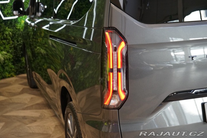 Ford Tourneo Custom CUSTOM*2.0*ECOBLUE*360*NE 2025