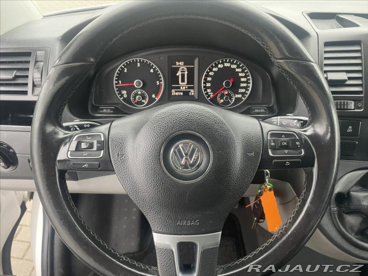 Volkswagen Transporter 2,0 TDi 75kw 6míst Tažné 2013