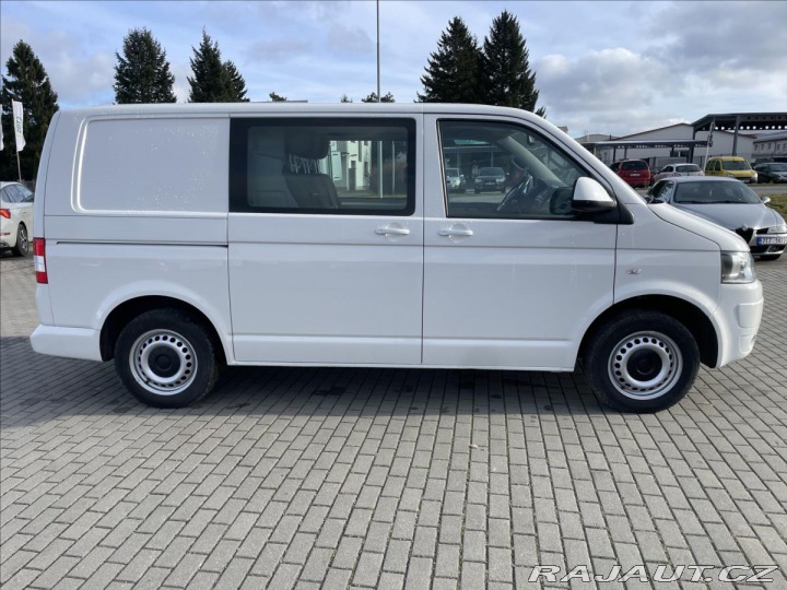 Volkswagen Transporter 2,0 TDi 75kw 6míst Tažné 2013