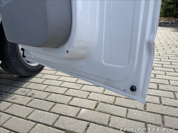 Volkswagen Transporter 2,0 TDi 75kw 6míst Tažné 2013