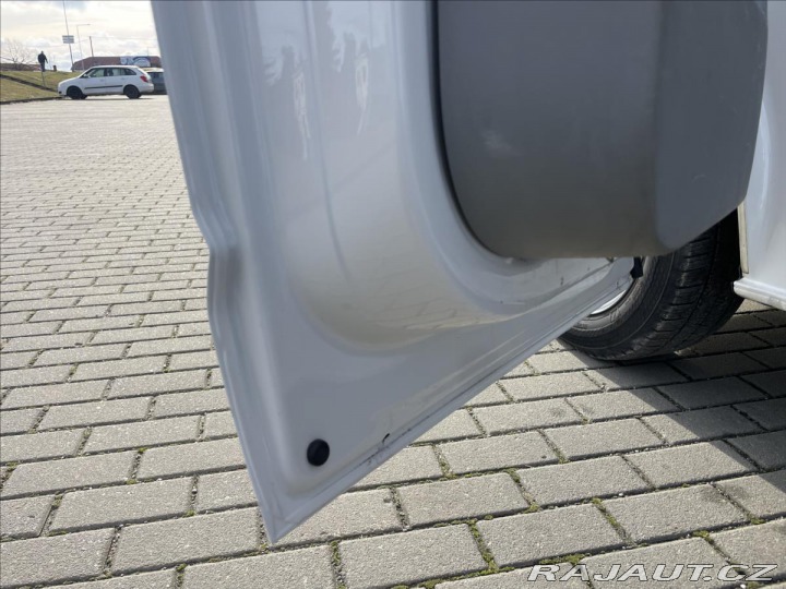 Volkswagen Transporter 2,0 TDi 75kw 6míst Tažné 2013