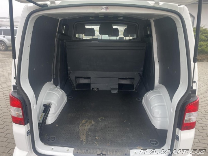 Volkswagen Transporter 2,0 TDi 75kw 6míst Tažné 2013