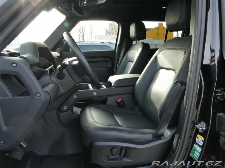 Land Rover Defender 3,0 D300 110 X-Dyn SE,1ma 2024