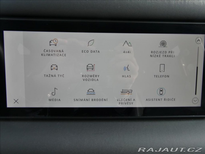 Land Rover Defender 3,0 D300 110 X-Dyn SE,1ma 2024