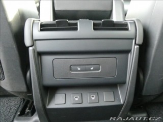 Land Rover Defender 3,0 D300 110 X-Dyn SE,1ma 2024