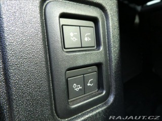 Land Rover Defender 3,0 D300 110 X-Dyn SE,1ma 2024