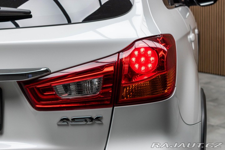 Mitsubishi ASX 2.2 DI-D REZERVACE 2019