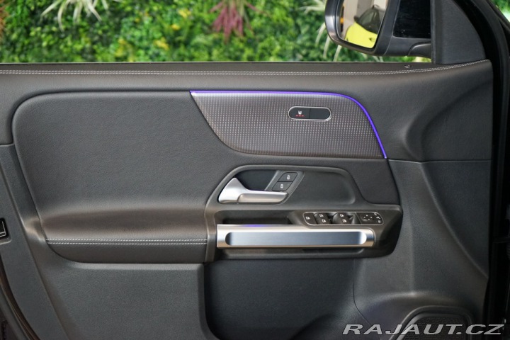 Mercedes-Benz GLB 200d*4M*LED*CARPLAY* 2022