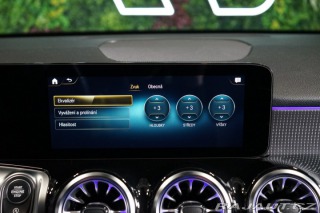 Mercedes-Benz GLB 200d*4M*LED*CARPLAY* 2022