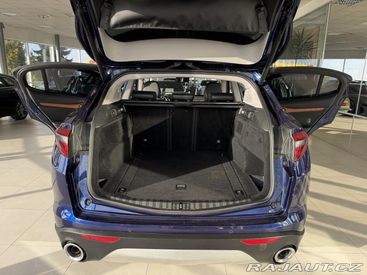 Alfa Romeo Stelvio 2,2JTDM Q4*154kW*REZERVAC 2017