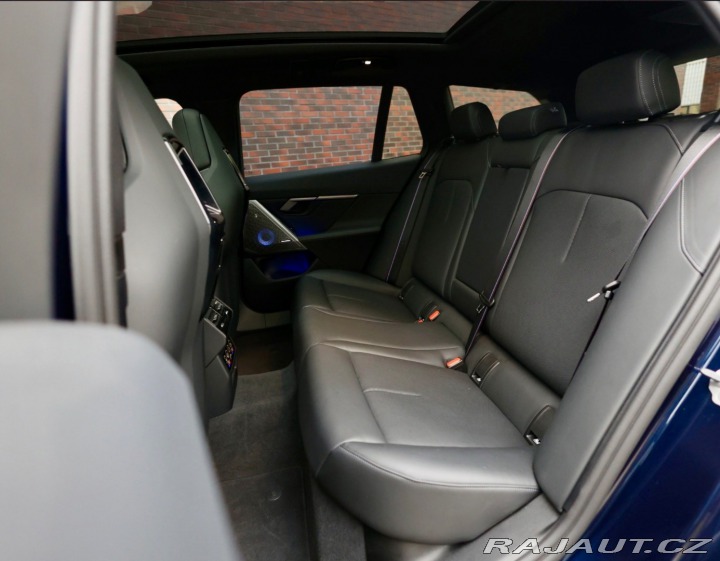 BMW 5 Touring 550e xDrive M S 2025