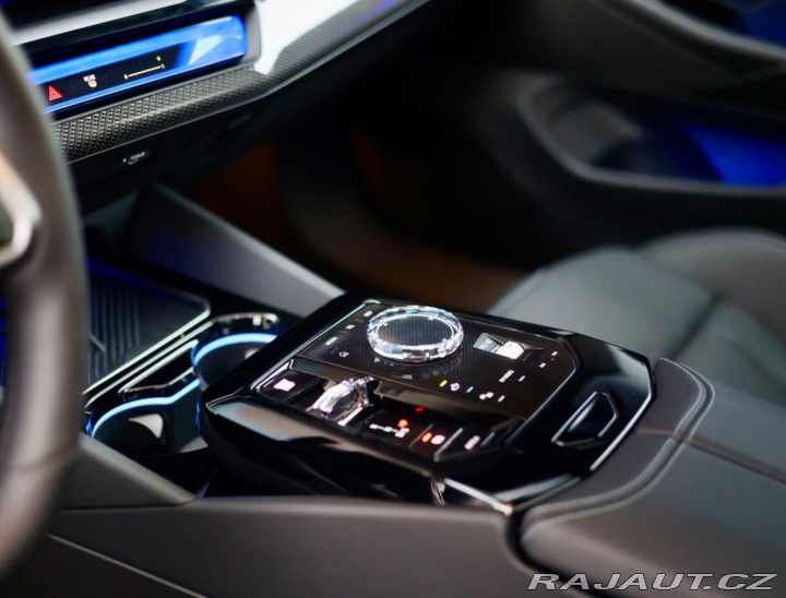 BMW 5 Touring 550e xDrive M S 2025