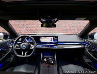 BMW 5 Touring 550e xDrive M S 2025