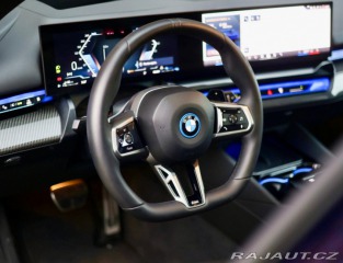 BMW 5 Touring 550e xDrive M S 2025