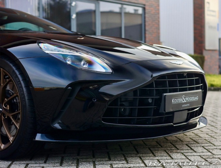 Aston Martin V8 Vantage 4.0 | Quicksilver - Ony 2025