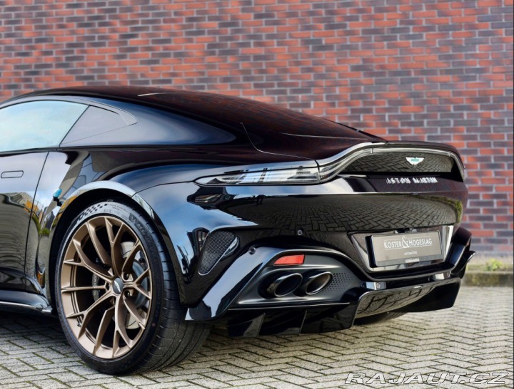 Aston Martin V8 Vantage 4.0 | Quicksilver - Ony 2025