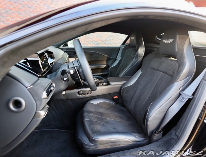 Aston Martin V8 Vantage 4.0 | Quicksilver - Ony 2025