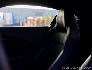 Aston Martin V8 Vantage 4.0 | Quicksilver - Ony 2025