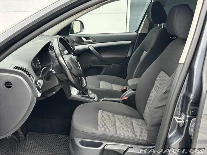 Škoda Octavia 1,6 TDI 105PS II FL Edit 2011