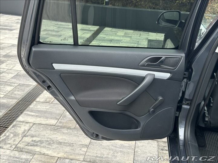 Škoda Octavia 1,6 TDI 105PS II FL Edit 2011