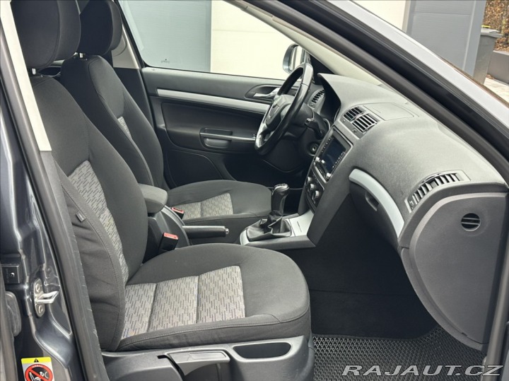 Škoda Octavia 1,6 TDI 105PS II FL Edit 2011