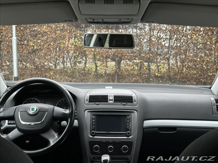 Škoda Octavia 1,6 TDI 105PS II FL Edit 2011