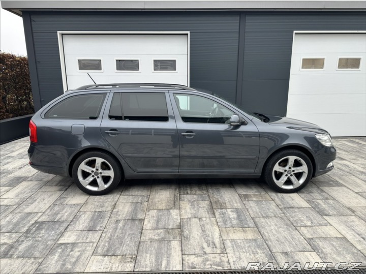 Škoda Octavia 1,6 TDI 105PS II FL Edit 2011