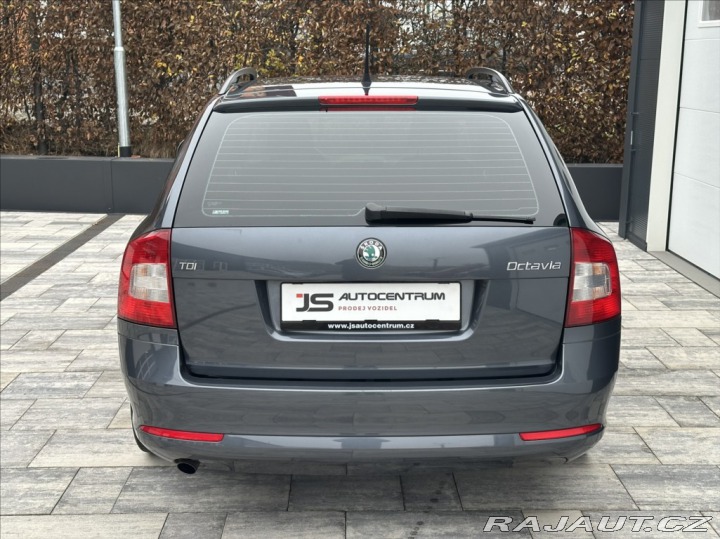 Škoda Octavia 1,6 TDI 105PS II FL Edit 2011