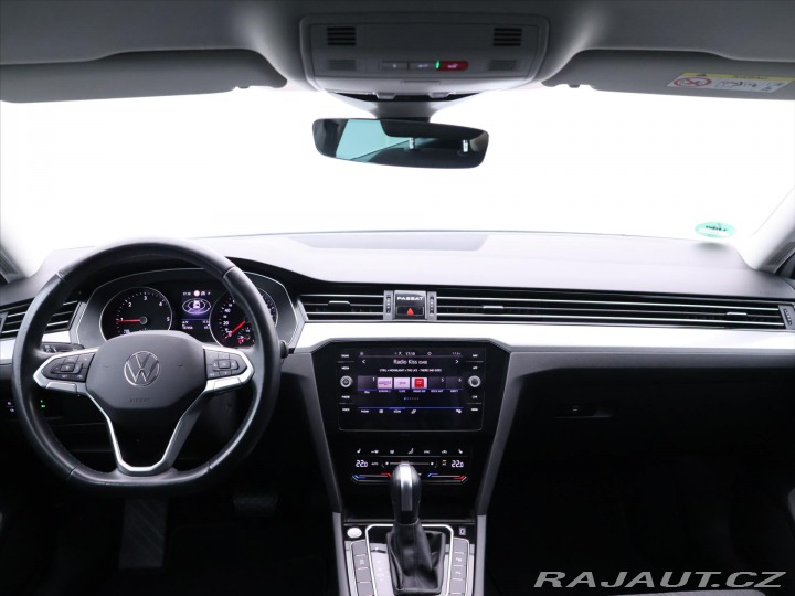 Volkswagen Passat 2,0 TDI 110kW DSG Matrix 2022