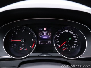 Volkswagen Passat 2,0 TDI 110kW DSG Matrix 2022