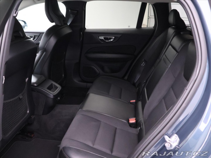 Volvo V60 2,0 D4 Aut. Momentum 1.Ma 2019