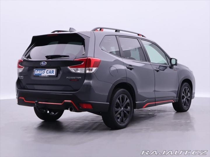 Subaru Forester 2,0 110kW CZ 4x4 Pano DPH 2021