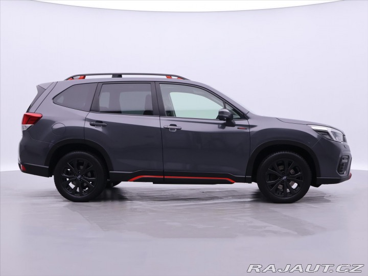 Subaru Forester 2,0 110kW CZ 4x4 Pano DPH 2021