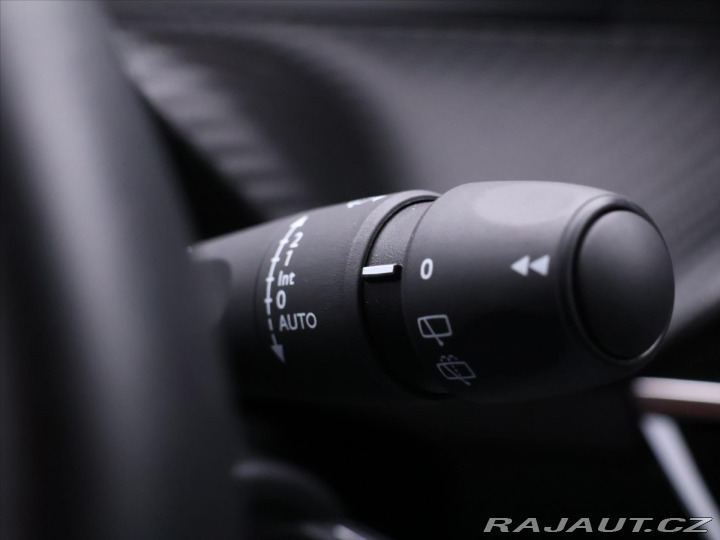 Peugeot 2008 1,2 PT 74kW Active 1.Maj. 2021