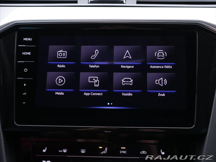 Volkswagen Passat 2,0 TDI DSG IQ Light 1.Ma 2022