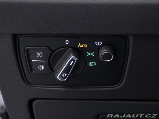 Volkswagen Passat 2,0 TDI DSG IQ Light 1.Ma 2022