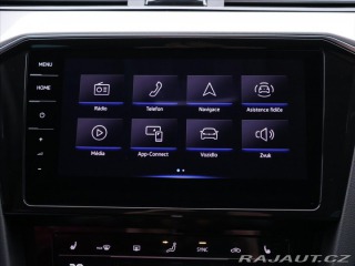 Volkswagen Passat 2,0 TDI DSG IQ Light 1.Ma 2022