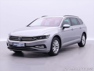 Volkswagen Passat 2,0 TDI DSG IQ Light 1.Ma 2022